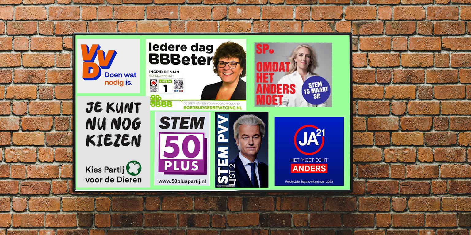 Een bakstenen muur met pamfletten van politieke partijen.